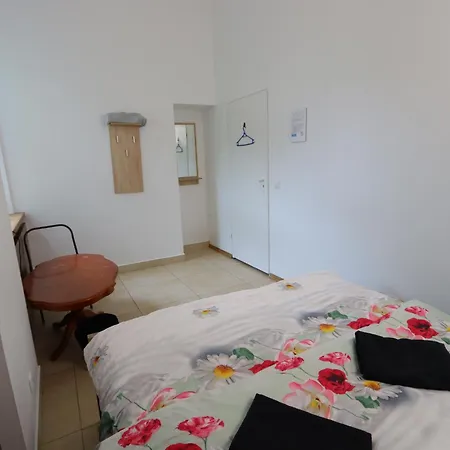 아파트 Fantastic Waw - C19 F *